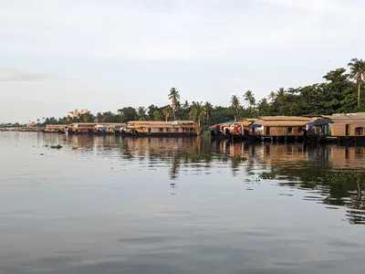 Alleppey Travel Guide — Kerala Backwaters on a Budget