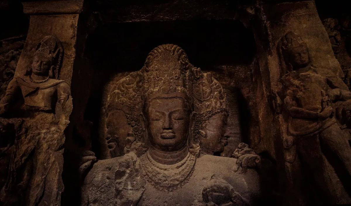 Elephanta Caves Travel Guide