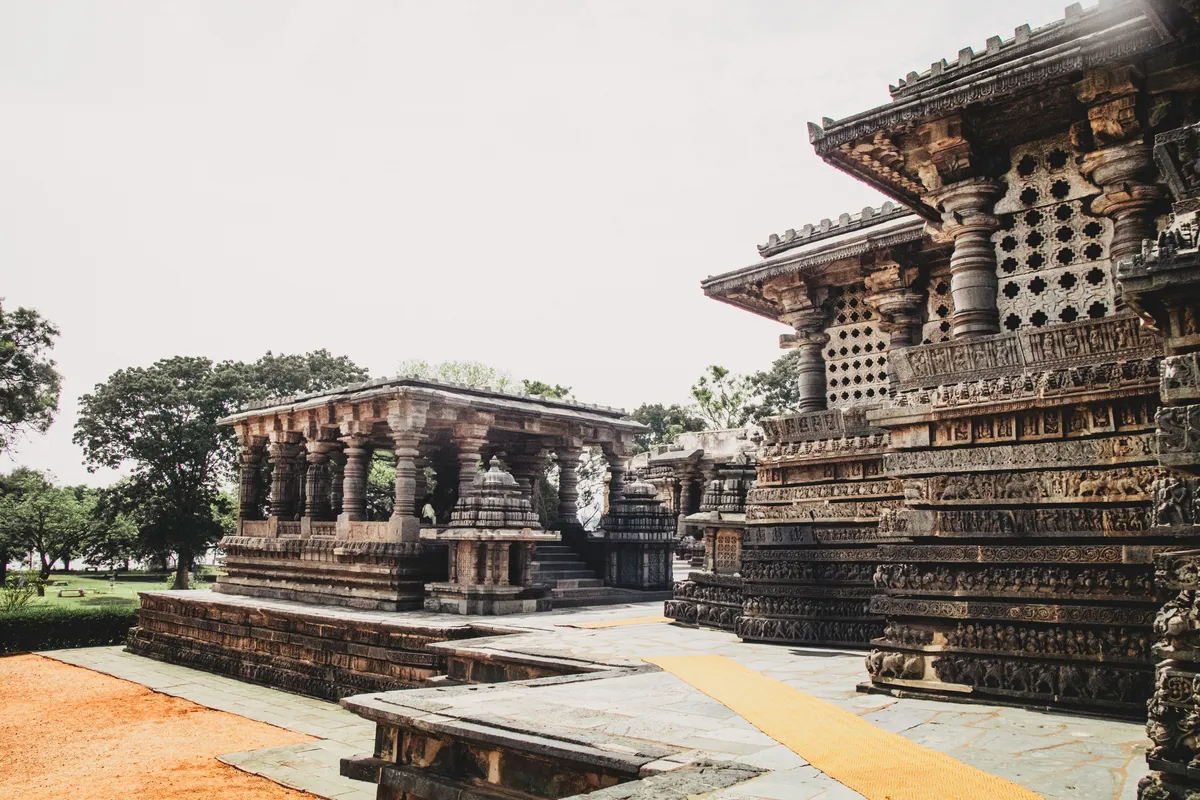 Halebidu Travel Guide
