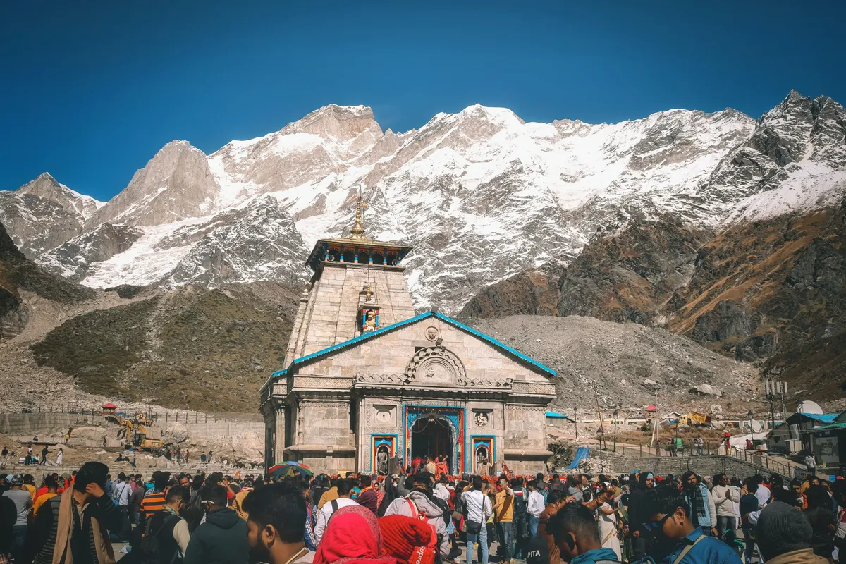 Kedarnath Travel Guide — Jyotirlinga Trek on a Budget