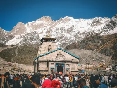 Kedarnath Travel Guide — Jyotirlinga Trek on a Budget